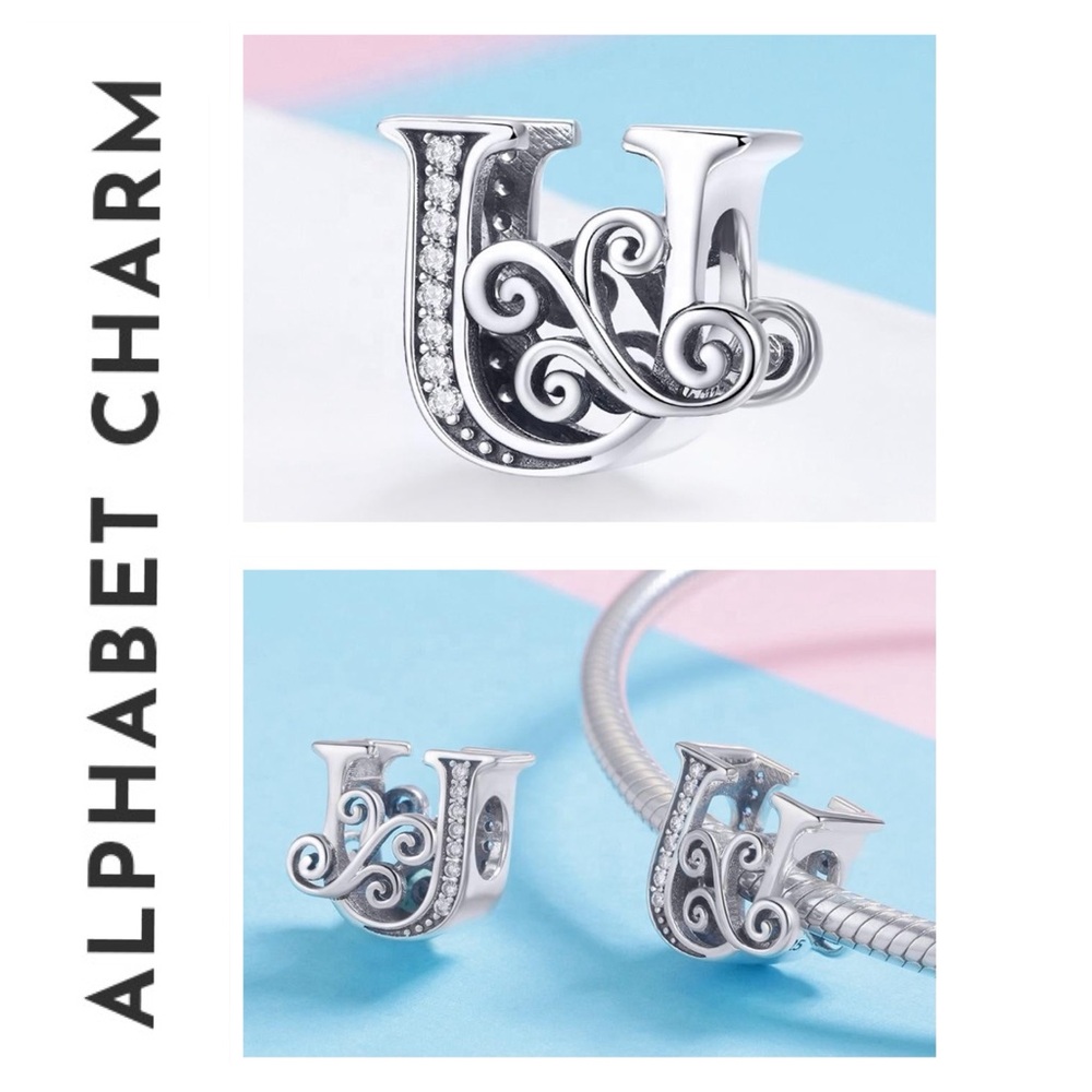 🐘🐘 S925 Sterling Silver Diamond Letter “U” Charm